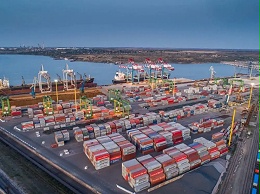 中国港口关注科技和效率以增长营业额